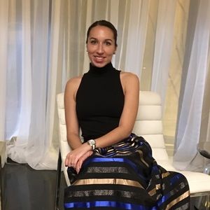 Meet your Posher, Andrea